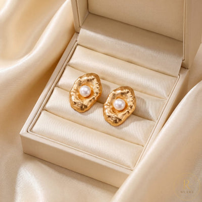 Vintage Hammered Pearl Stud Earrings